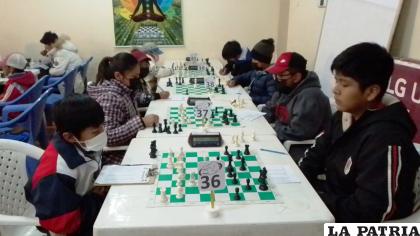 Oruro se viste de ajedrez durante estos días /LA PATRIA