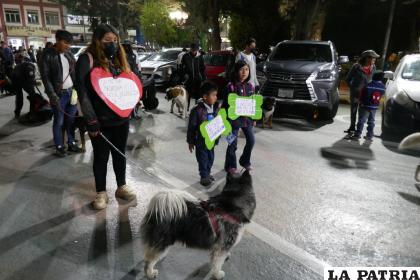 Niños de todas las edades participaron de la caravana /LA PATRIA