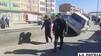 Uno de los chóferes resultó herido /CORTESÍA