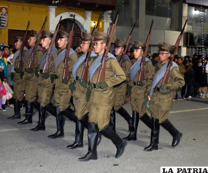 La historia del país se mostró en la Gran Marcha del Libertador