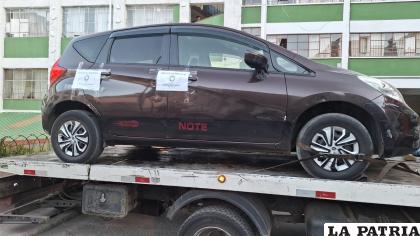 El coche será sometido a distintas pesquisas por peritos especialistas 
/Erbol

