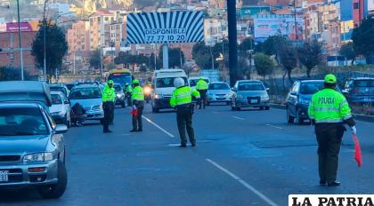 Controles de la Policía en la zona Sur de La Paz /Policía 