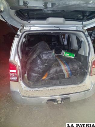La droga fue encontrada en el interior del motorizado /LA PATRIA
