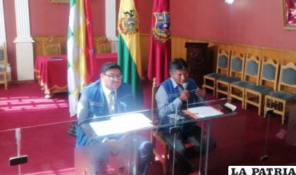Autoridades municipales comprometen presupuesto para refacción /LA PATRIA 
