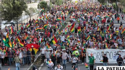 Las movilizaciones masivas en Bolivia en 2019 /BBC