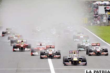 El gran premio de Hungría se corrió en pista mojada por la lluvia que cayó antes de la carrera