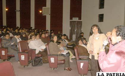 Primera Jornada Internacional de Lenguaje y Literatura