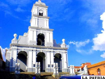Imponente el templo de San Roque en Tarija