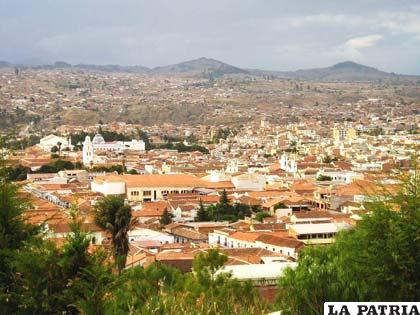 Vista panorámica de la Ciudad Blanca o de los 4 nombres, Sucre