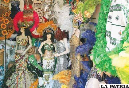 Trajes que se presentan en el Carnaval