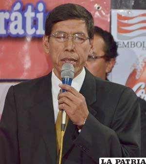 Grover Véliz, Director del Programa Pueblo y Arte