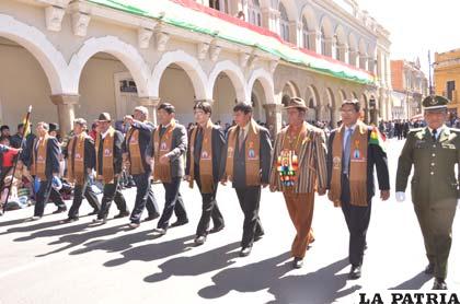 Secretarios de las diferentes dependencias de la Gobernación de Oruro