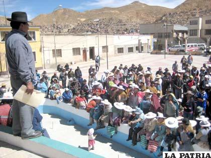 Pobladores de Soracachi amenazan con dejar a Oruro sin agua