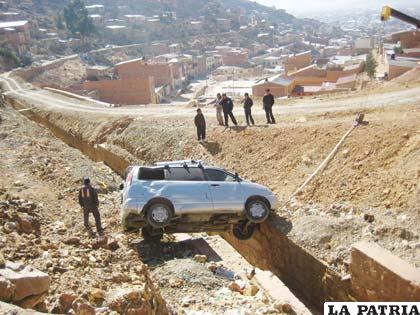 El “surubí” quedó sobre la zanja