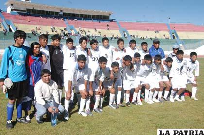 Integrantes de la selección de fútbol Oruro Sub-15