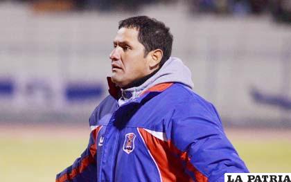 Juan Carlos Paz García, renunció a La Paz FC