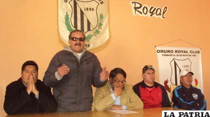 Presentación de Sandro Coelho como nuevo estratega de Oruro Royal