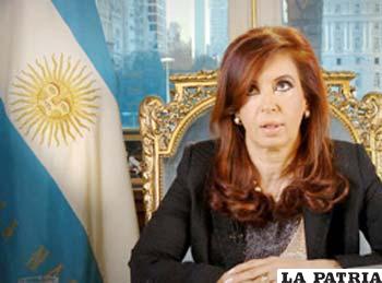Cristina Fernández compara la crisis europea con la que atravesó su país hace algunos años /rafaelcorreafarc.blogspot.com