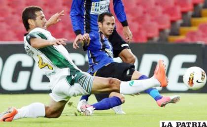 Una acción del partido donde venció Mineros (foto: lavinotinto.com)