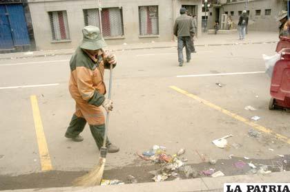 EMAO destinará dos cuadrillas de obreros para el recojo de basura durante las fiestas agostinas