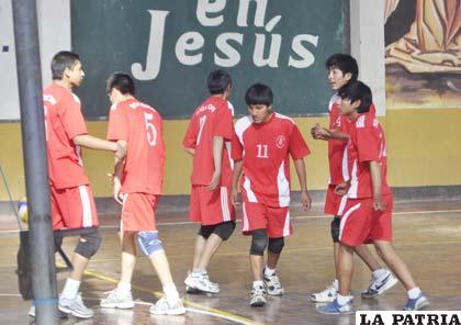 Jugadores del colegio Socavón 