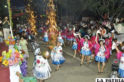 Celebración de la Fiesta de Comadres en la época de Carnaval