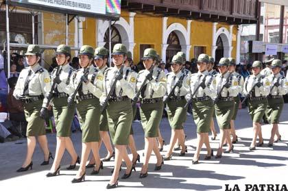 Brigada femenina de la Esbapol