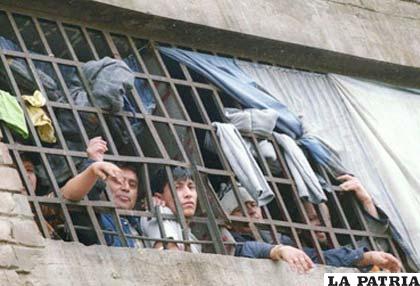 En los penales de Bolivia existe hacinamiento que pretende ser solucionado /arzobispadolapaz.org