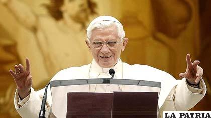 El Papa dice que la Asunción indica nuestro destino y el de la humanidad /bc.es