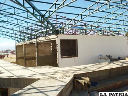 Infraestructura de canchas de raquetbol, para los III Juegos Plurinacionales