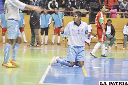 Erwin Saavedra estará en la selección nacional
