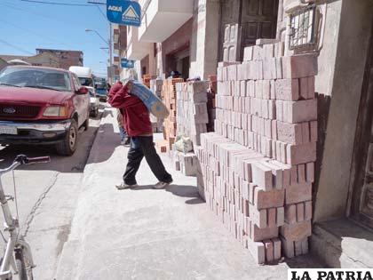 Se asegura que la provisión de cemento es normal para Oruro