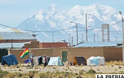El movimiento Sin Techo continúa avasallando en El Alto /APG