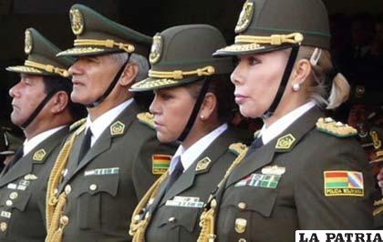 Generalas de la Policía Boliviana, Cristina Cerruto y Lily Cortez Ávalos