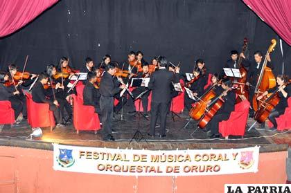 Orquesta Juvenil Nuevo Mundo, en el Palais Concert