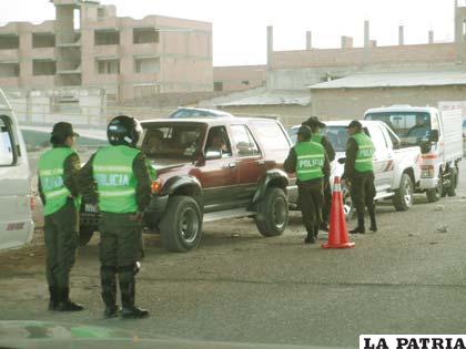 Uno de los puestos de control en el distribuidor vehicular