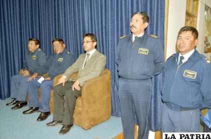 Presentación del concierto de la Escuela Militar de Música de la FAB