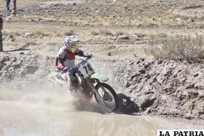 La competencia de motociclismo se suspendió por una semana