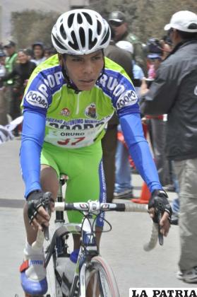 Israel Socompi, ciclista orureño