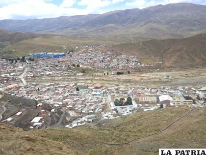 Una vista panorámica de Huanuni