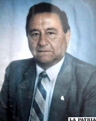 José Larrea García