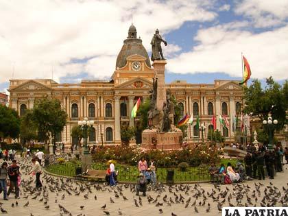 El Palacio de Gobierno y la Plaza Murillo