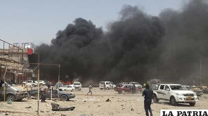 Decenas de personas murieron en los bombardeos de la aviación iraquí