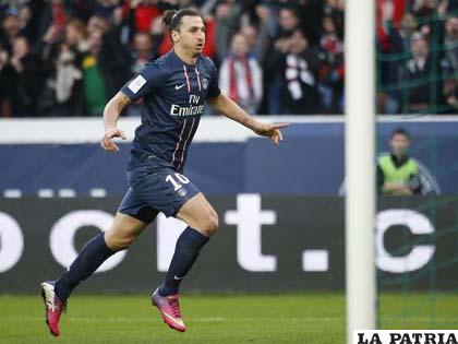 Ibrahimovic  anotó los dos goles del PSG