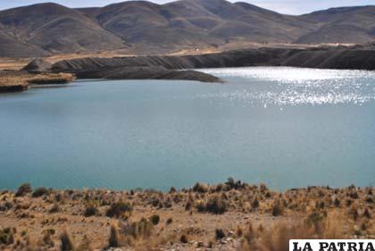Lago Poopó que se encuentra contaminado