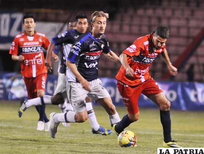 La última vez que jugaron en Sucre, ganó Universitario 3-0 el 30/04/2014