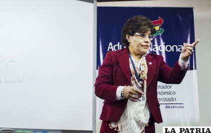 Marlene Ardaya, presidenta de la Aduana Nacional