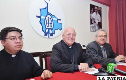 Autoridades de la Conferencia Episcopal de Bolivia