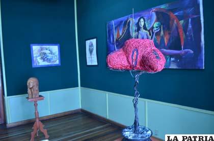 Exposición diferente en la Casa “Simón I. Patiño”