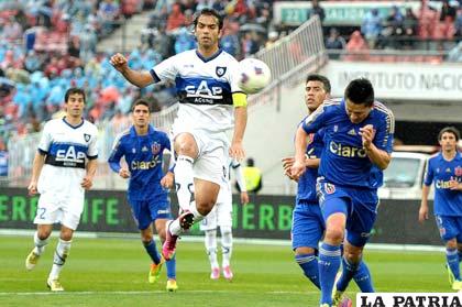 Una acción del cotejo en el que perdió Huachipato